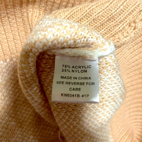 Check Knit Top Sleeveless Oversized V-Neck - Picture 6 of 7